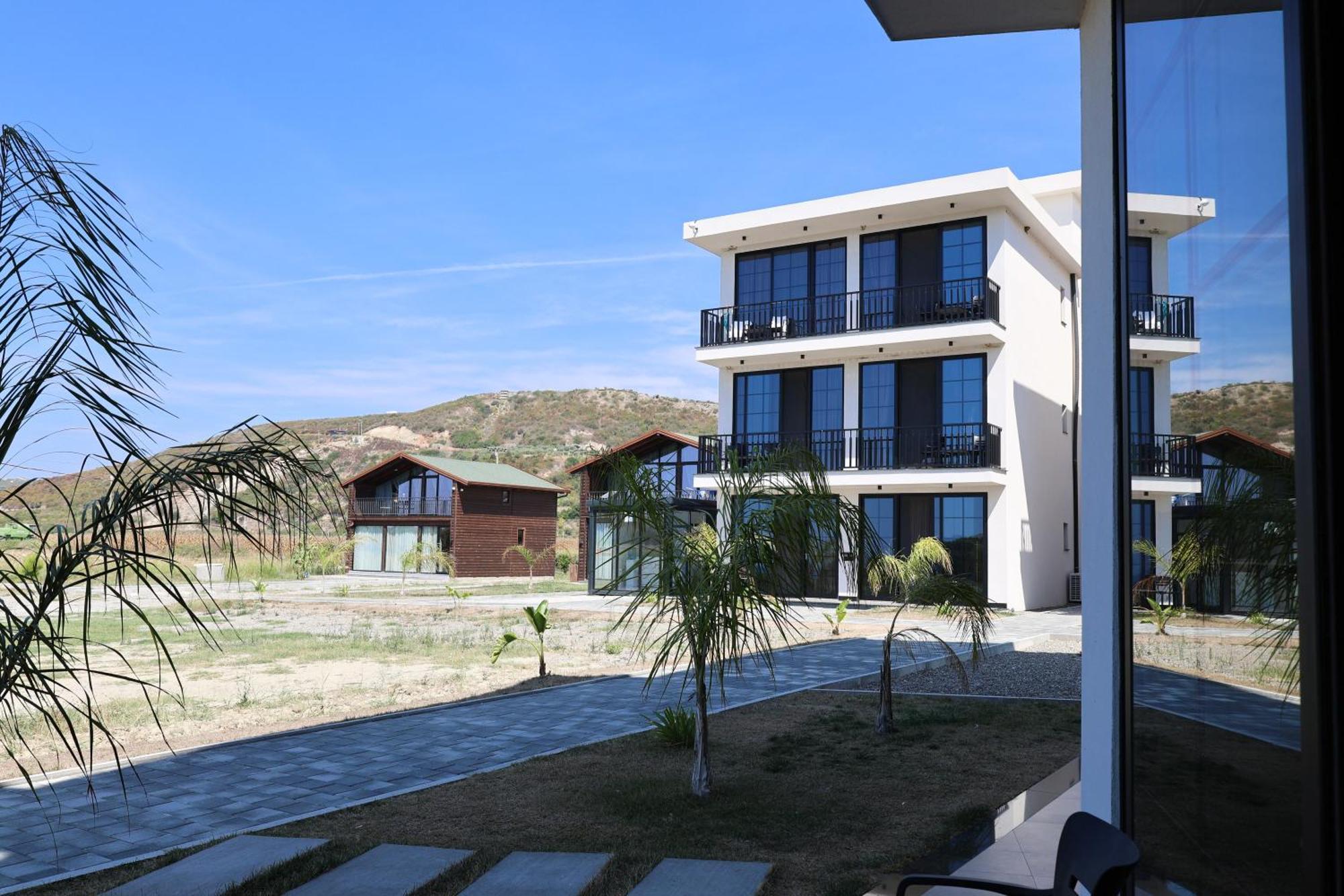 Posh Villa 2 Kavaja Exterior foto